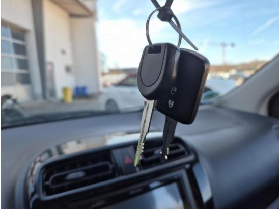 2024 Mitsubishi Space Star Select