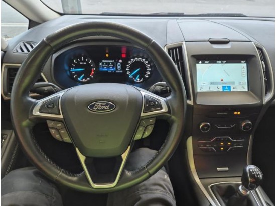 2016 Ford S-Max Business