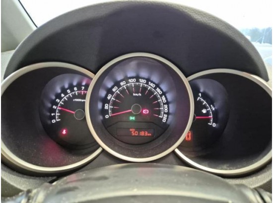 2017 Kia Venga Dream Team