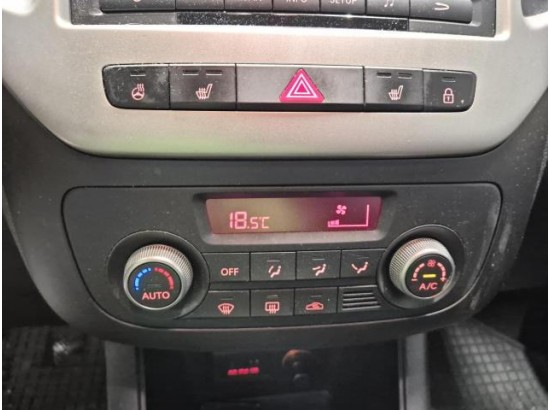 2017 Kia Venga Dream Team