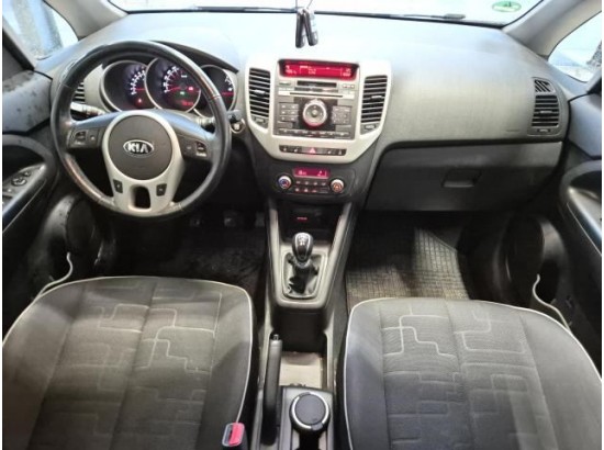 2017 Kia Venga Dream Team