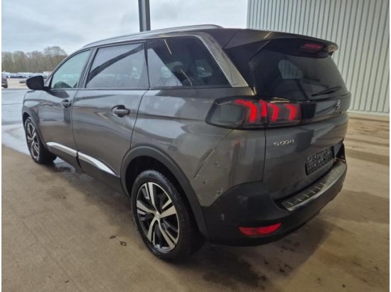 2024 Peugeot 5008 Allure Pack