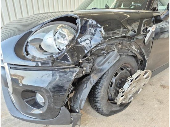 2017 Mini Mini 3-trg. One