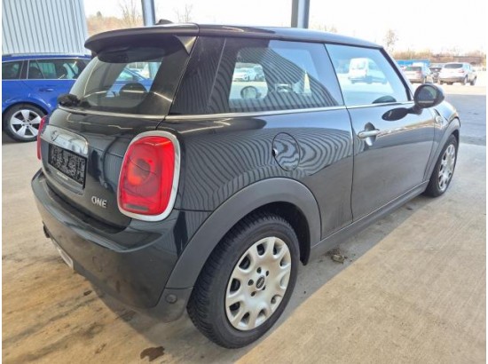 2017 Mini Mini 3-trg. One