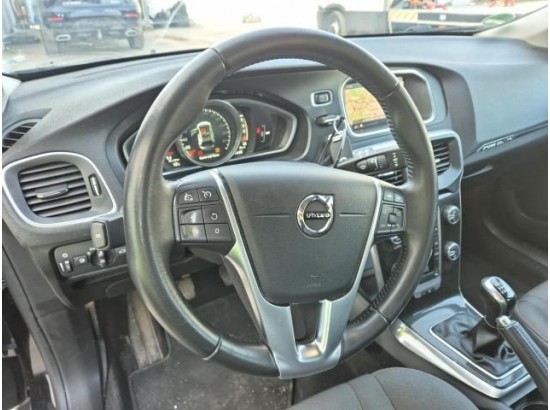 2017 Volvo V40 Cross Country Plus