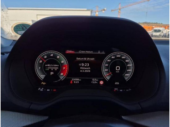 2025 Audi Q2 35 TFSI S line