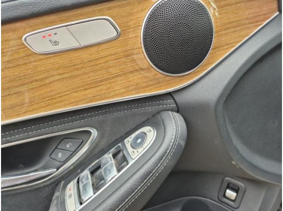 2015 Mercedes-Benz C -Klasse Lim. C 200 CGI