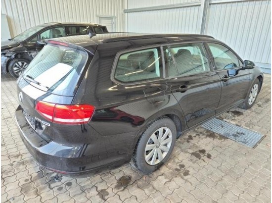 2015 Volkswagen Passat Variant Trendline BMT/Start-Stopp