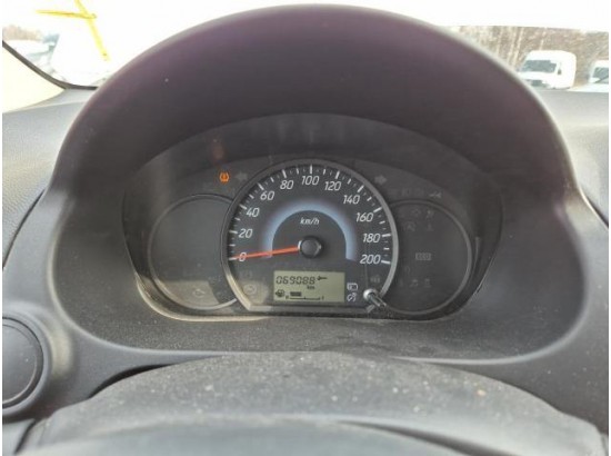 2015 Mitsubishi Space Star Basis