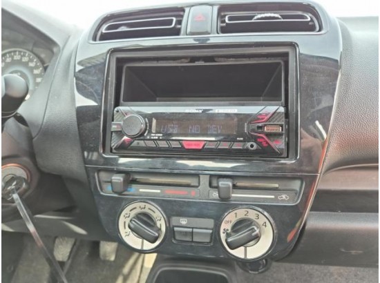 2015 Mitsubishi Space Star Basis