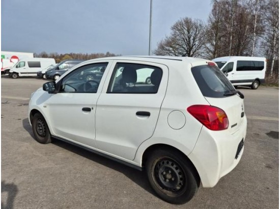 2015 Mitsubishi Space Star Basis