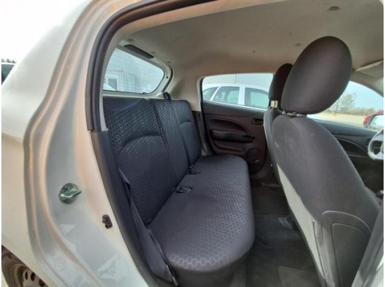 2015 Mitsubishi Space Star Basis