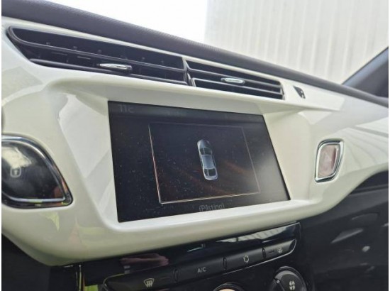 2015 Citroen DS3 SportChic