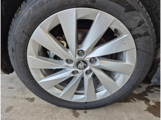2025 Skoda Octavia Combi 2.0 TDI 110 kW Selection