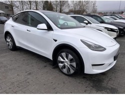 2024 Tesla Model Y Long Range Dual AWD