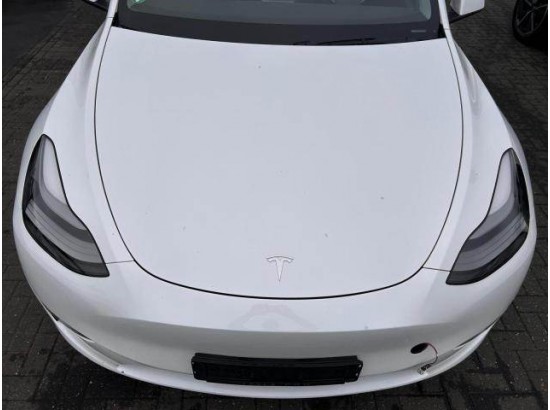 2024 Tesla Model Y Long Range Dual AWD