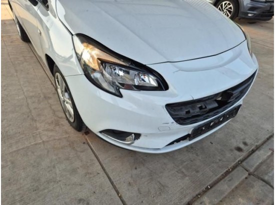 2015 Opel Corsa E Color Edition