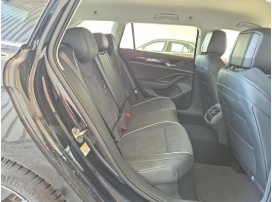 2025 Volkswagen Passat Variant 2.0 TDI 110 kW Elegance