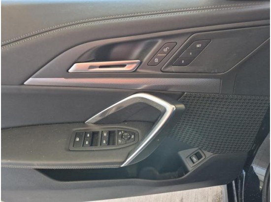 2024 BMW iX1 30 xDrive M Sport