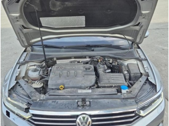 2015 Volkswagen Passat Variant Highline BMT/Start-Stopp