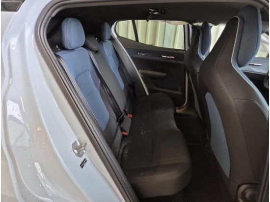 2024 Volvo EX30 Plus 2WD Pure Electric