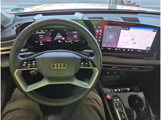 2025 Audi A5 Avant TFSI quattro 150 kW edition one