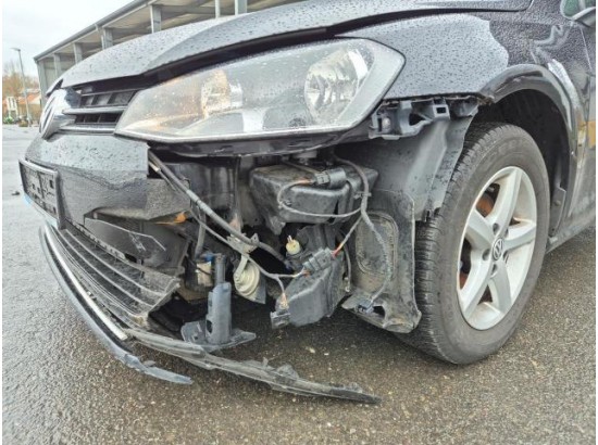 2015 Volkswagen Golf VII Lim. Lounge BMT