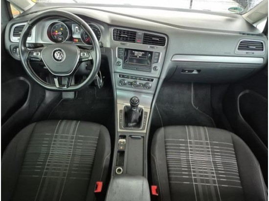 2015 Volkswagen Golf VII Lim. Lounge BMT