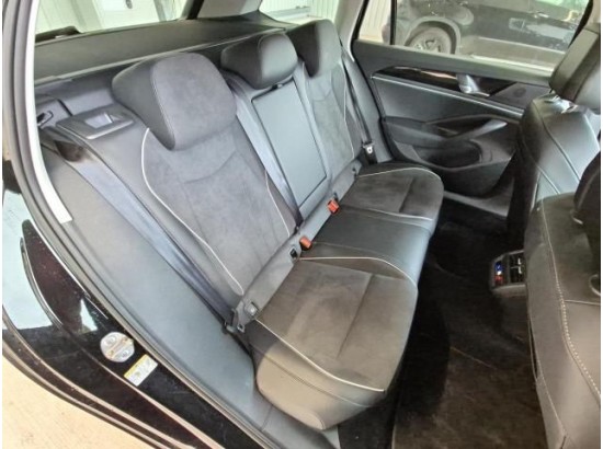 2025 Volkswagen Passat Variant 1.5 eTSI 110 kW Business