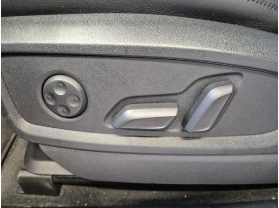 2025 Audi Q5 Sportback 40 TDI quattro advanced