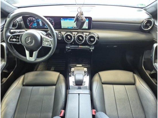 2019 Mercedes-Benz A -Klasse A 220