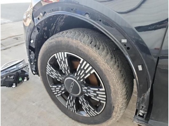 2025 FIAT 600 Hybrid Basis