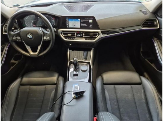 2020 BMW 3er Touring 330e xDrive Sport Line