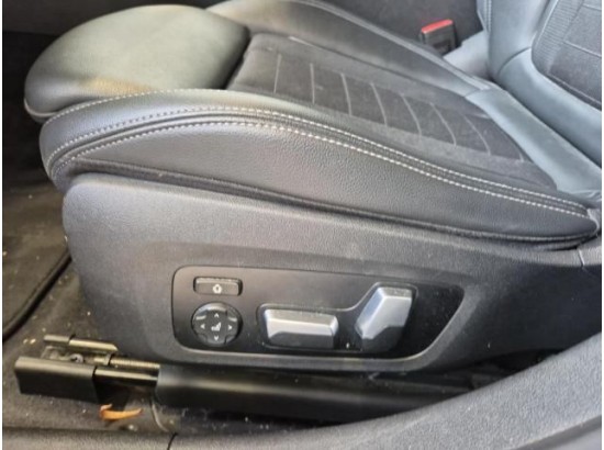 2020 BMW 3er Touring 330e xDrive Sport Line