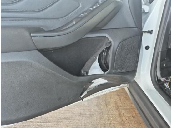 2023 Ford Focus Turnier Titanium