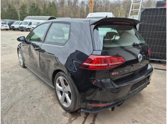 2016 Volkswagen Golf VII Lim. GTI Performance BMT