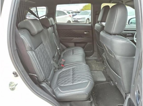 2020 Mitsubishi Outlander PHEV Plus Spirit 4WD