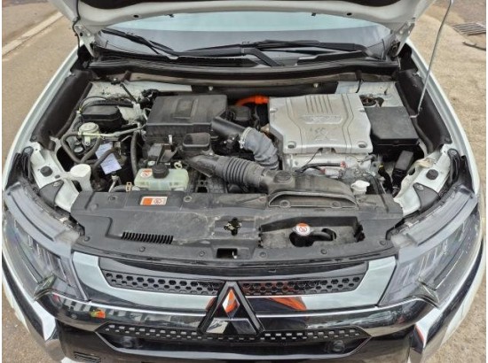 2020 Mitsubishi Outlander PHEV Plus Spirit 4WD