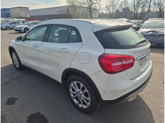 2016 Mercedes-Benz GLA -Klasse GLA 200 Score