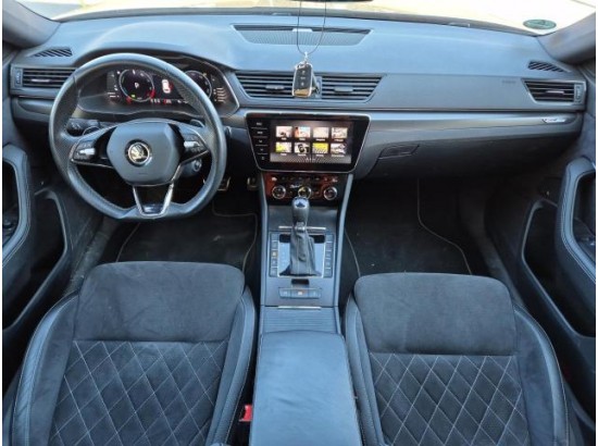 2022 Skoda Superb Combi Sportline iV