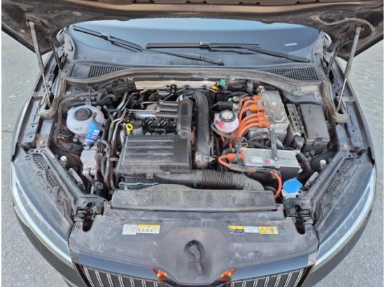 2022 Skoda Superb Combi Sportline iV