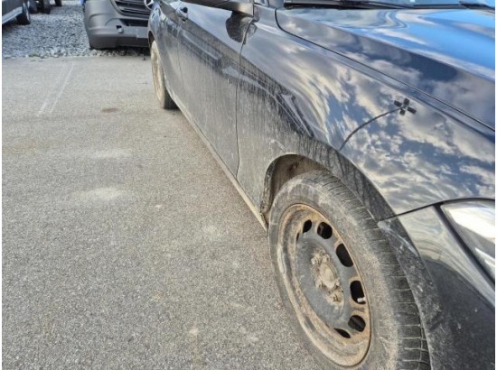 2015 BMW 1er Lim. 118d Advantage