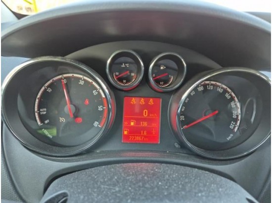 2015 Opel Meriva B Edition