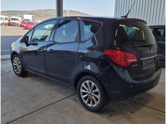 2016 Opel Meriva B drive