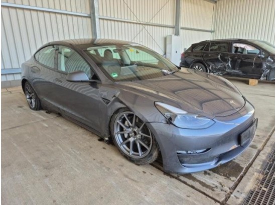 2023 Tesla Model 3 Model 3 Hinterradantrieb