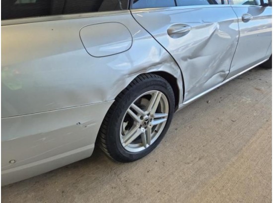 2017 Mercedes-Benz E -Klasse T-Modell E 200 d