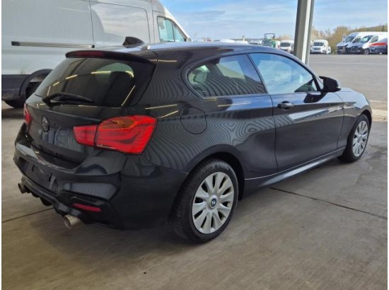 2015 BMW 1er Lim. 3-trg. 118d M Sport