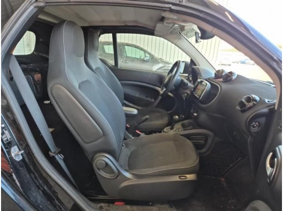 2016 Smart fortwo cabrio Basis 52 kW