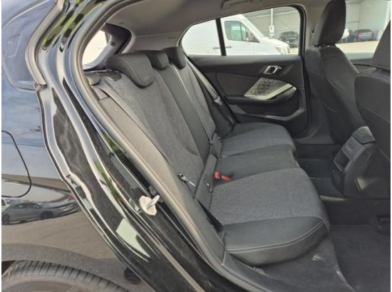 2025 BMW 1er Lim. 120