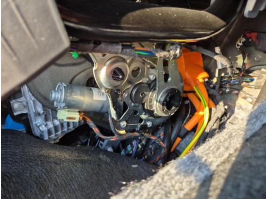 2025 Mercedes-Benz C -Klasse Lim. C 300 e 4Matic Edition AMG Line